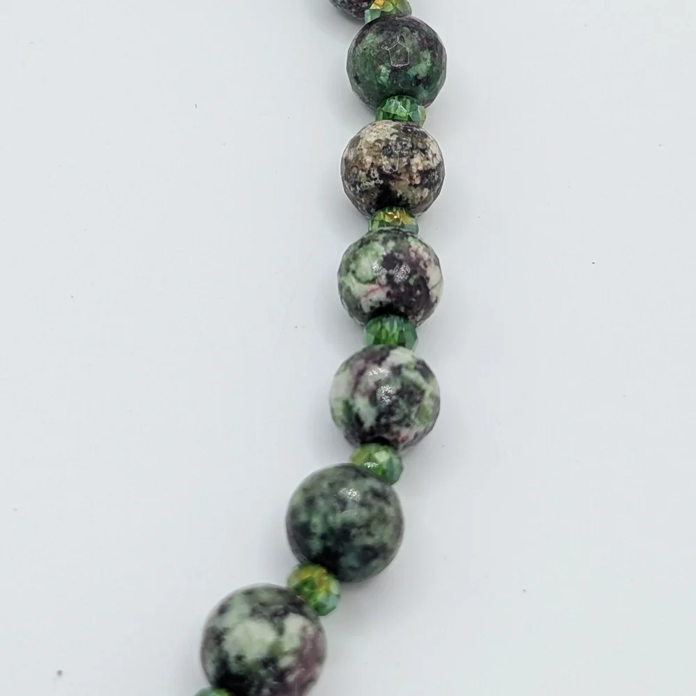 Ruby Zoisite Faceted Bead Necklace 20" - Picture 7 of 10